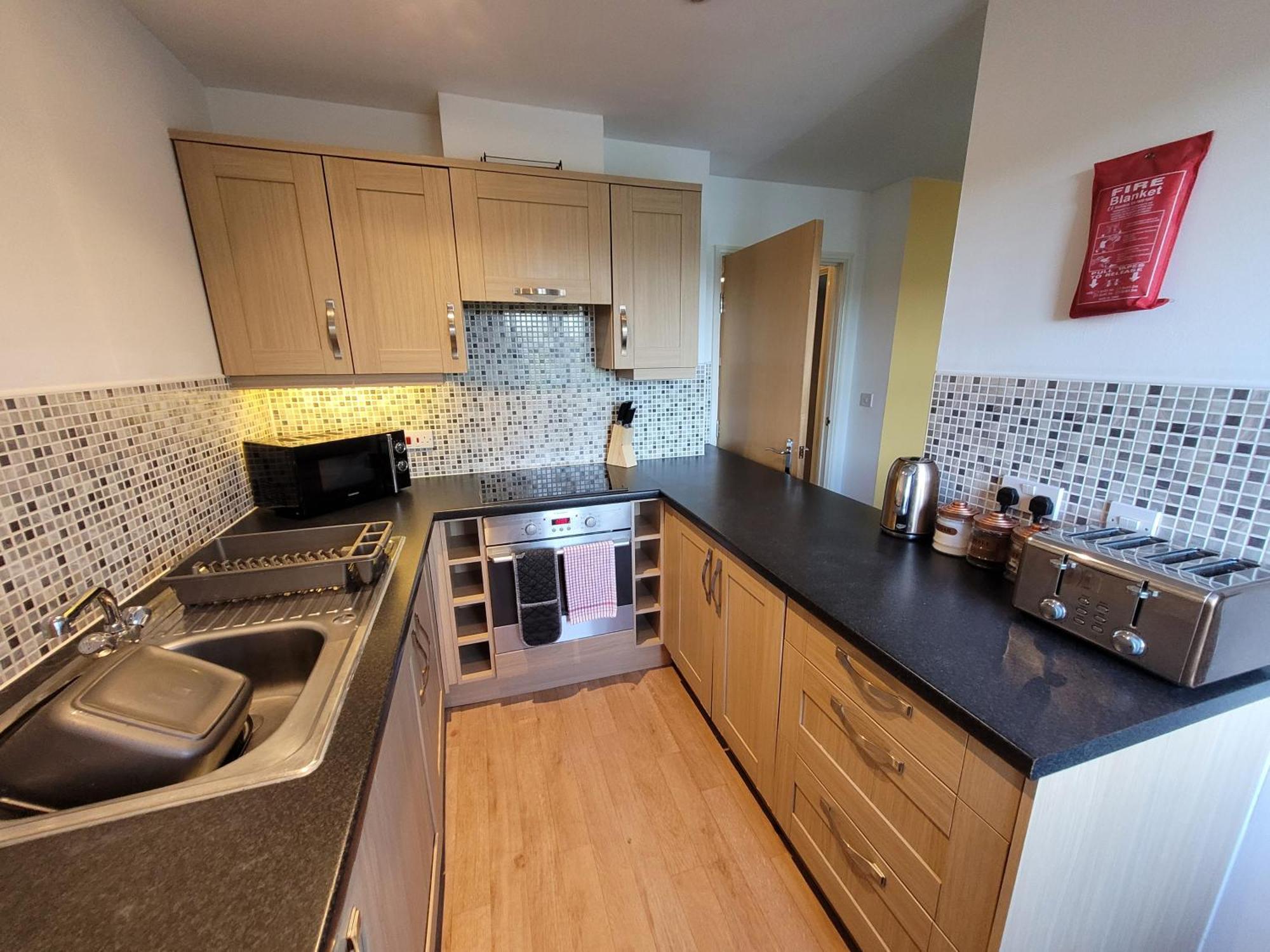 Catchpole Stays Abbey Field Apartment- A Lovely 2 Bed Apartment With Field Views Near Colchester Town Centre Dış mekan fotoğraf